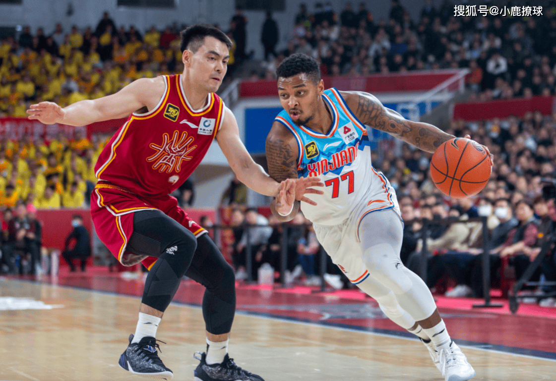 CBA季后赛冲刺阶段走向成谜；达拉斯独行侠手感冰凉；气氛紧张；年轻球员得到机会的简单介绍-英雄联盟s15