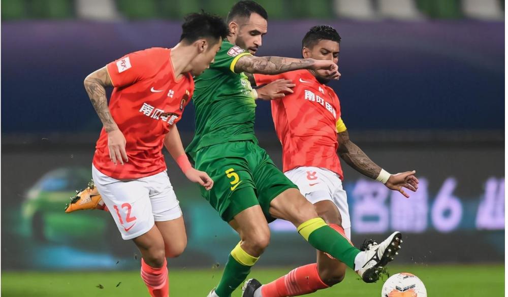 葡超赛前再迎强敌,纽卡斯尔更衣室发声,主帅态度:质疑声仍在,阵容厚度经受考验的简单介绍 葡超赛前再迎强敌,纽卡斯尔更衣室发声,主帅态度:质疑声仍在,阵容厚度经受考验的简单介绍